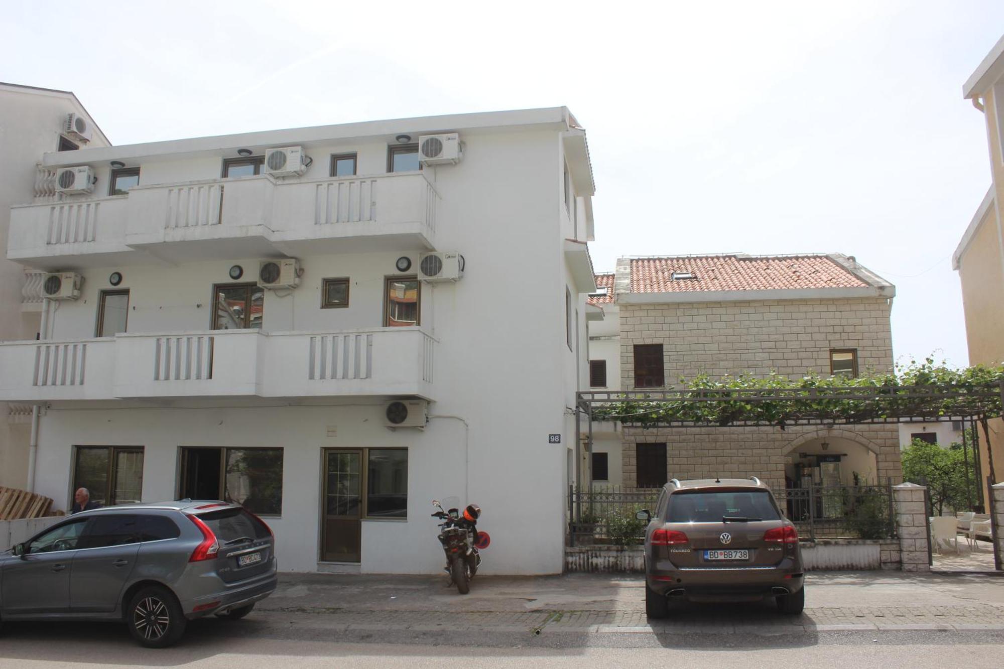 Nir Apartments Budva Eksteriør billede