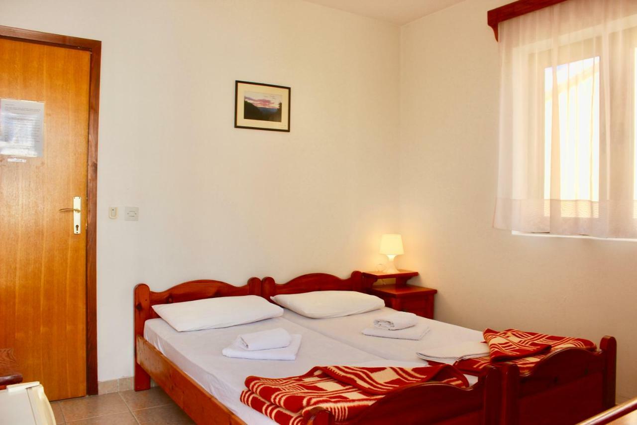 Nir Apartments Budva Eksteriør billede