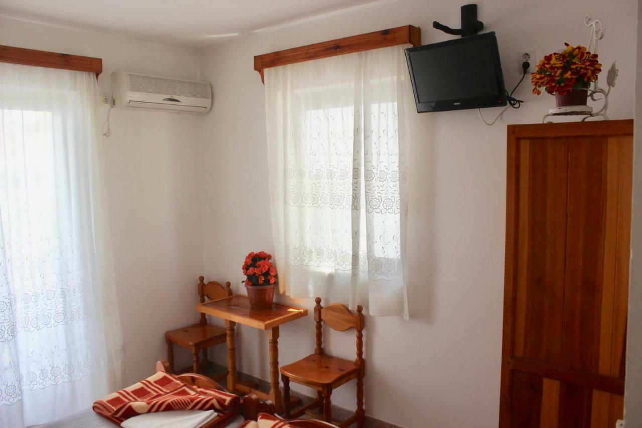 Nir Apartments Budva Eksteriør billede